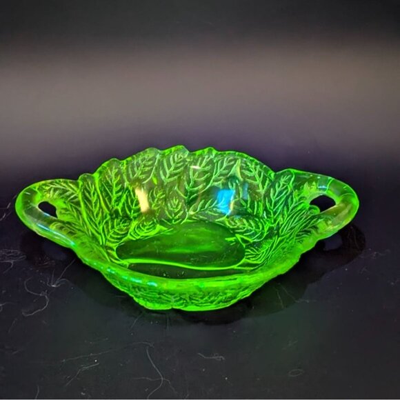 Depression Glass Green Pear Pattern Bowl Handles - Picture 6 of 14